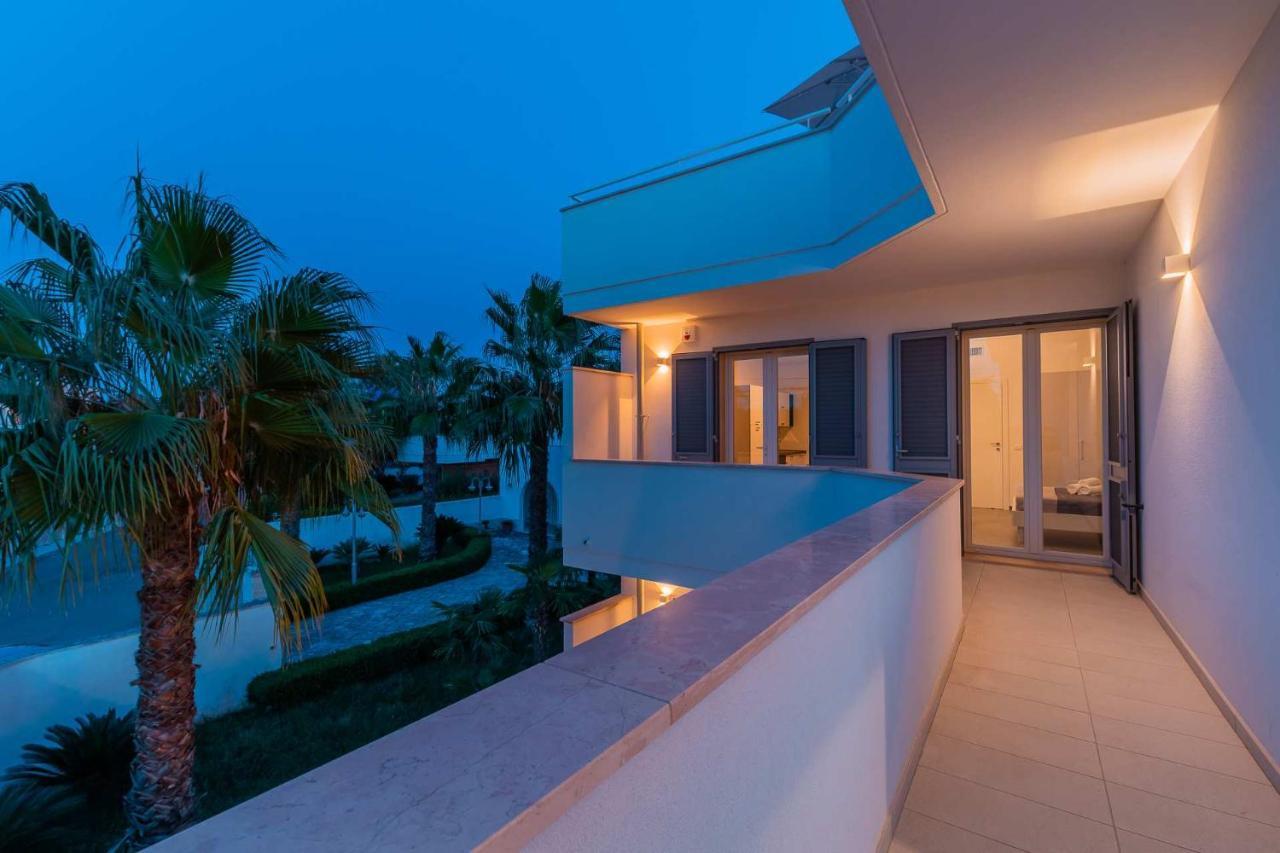Peninsula Apartments بورتو سيساريو المظهر الخارجي الصورة